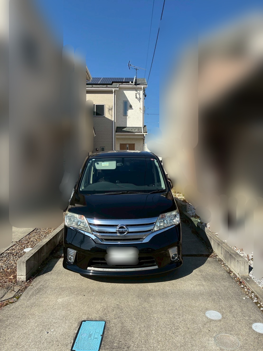 縦長敷地でも諦めない！動線を確保した2台用カーポート