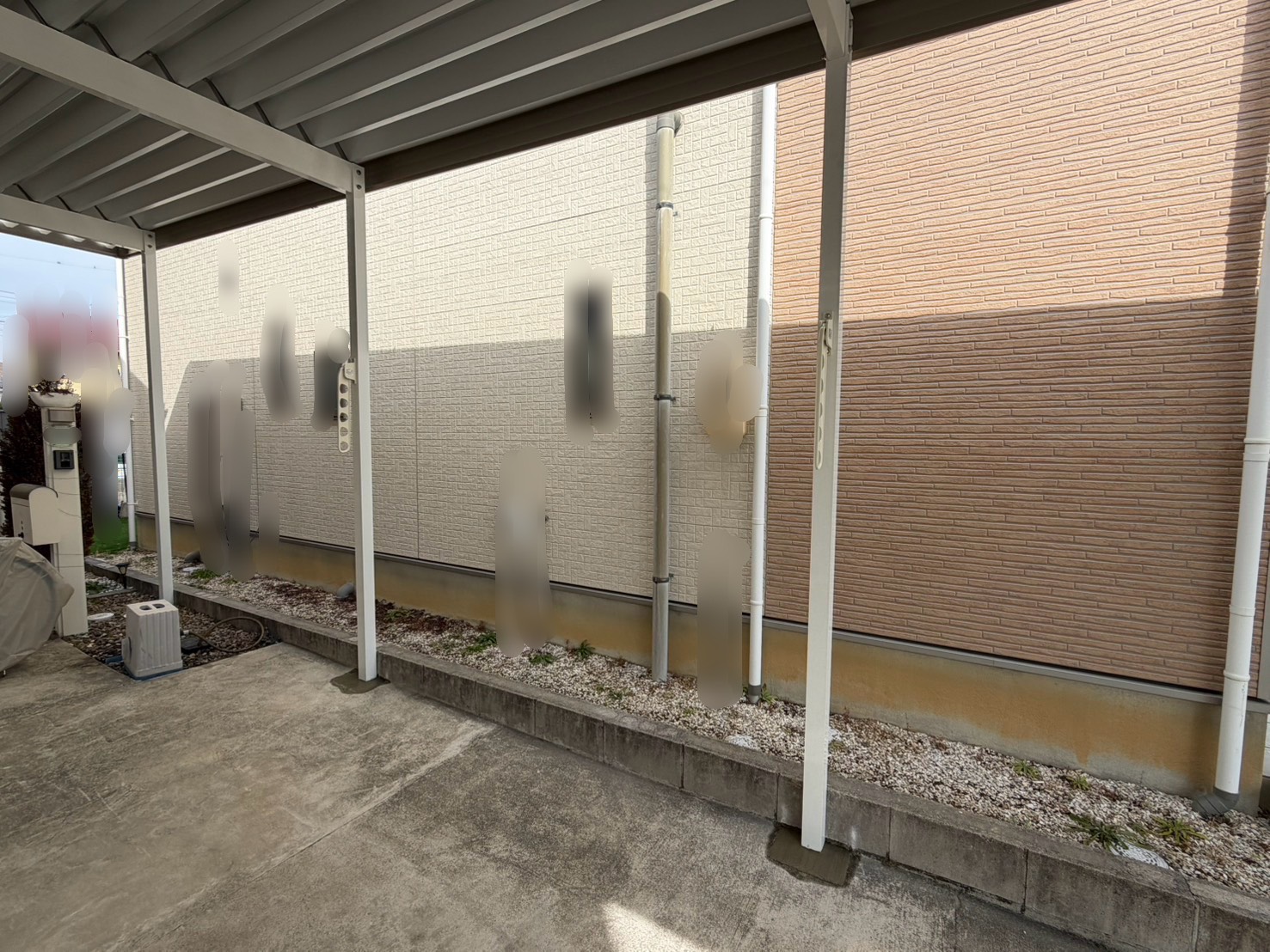 縦長敷地でも諦めない！動線を確保した2台用カーポート