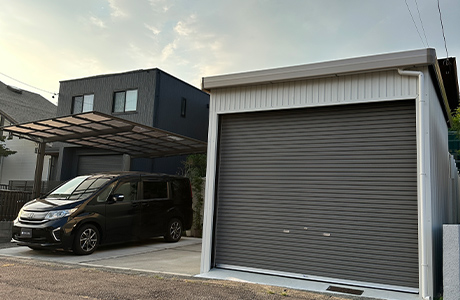 エクステリアと調和したデザイン空間