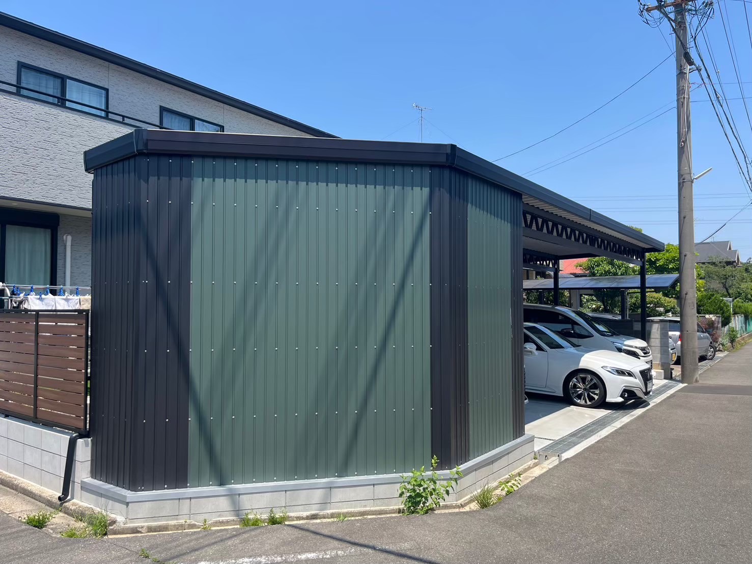 3台用カーポート付きオーダーメイド収納庫