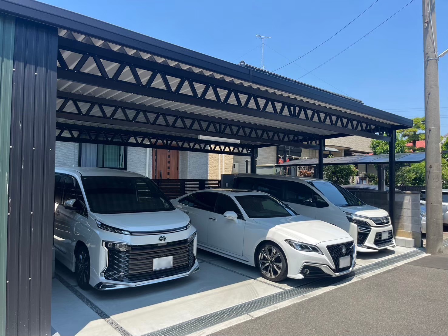 3台用カーポート付きオーダーメイド収納庫