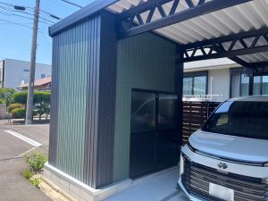 3台用カーポート付きオーダーメイド収納庫