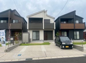 屋上庭園で楽しむ暮らし。家族の思い出を重ねるバルコニー付きカーポート【愛知県豊田市】