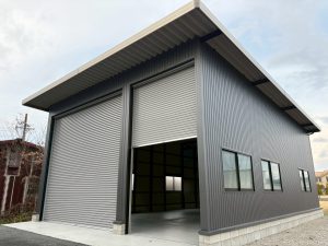 大型農機も余裕で出入り。高天井オーダーメイド農業用倉庫【岐阜県美濃加茂市】