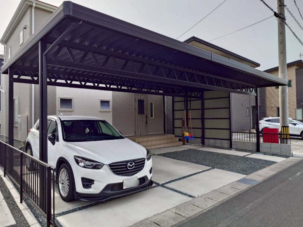 自由設計で実現した家族と過ごす思い出のガレージ空間