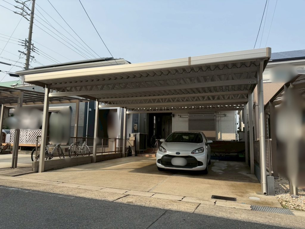圧倒的な存在感と使いやすさを両立！最大４台対応の２台用カーポート