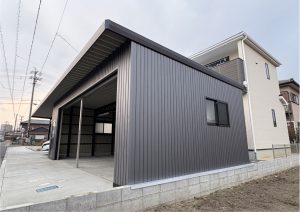 車庫一体型！2台用車庫＋3台用オーダーメイドカーポート施工事例