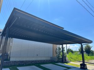 C&J GARAGE ブラックエディション｜軒天ブラックルーフで高級感を演出