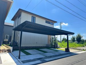 C&J GARAGE ブラックエディション｜軒天ブラックルーフで高級感を演出